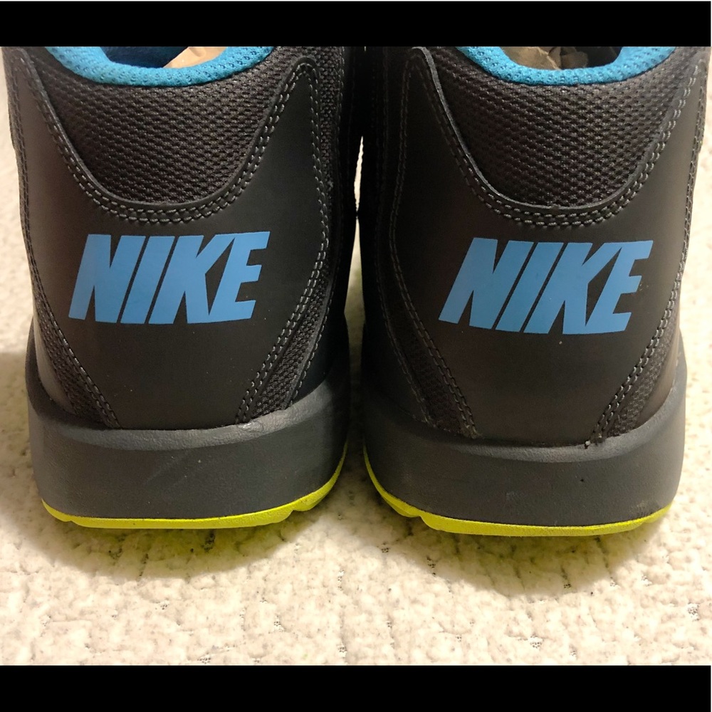NIKE Dual Fusion BB II Men’s Basketball Shoes. - Picture 3 of 9